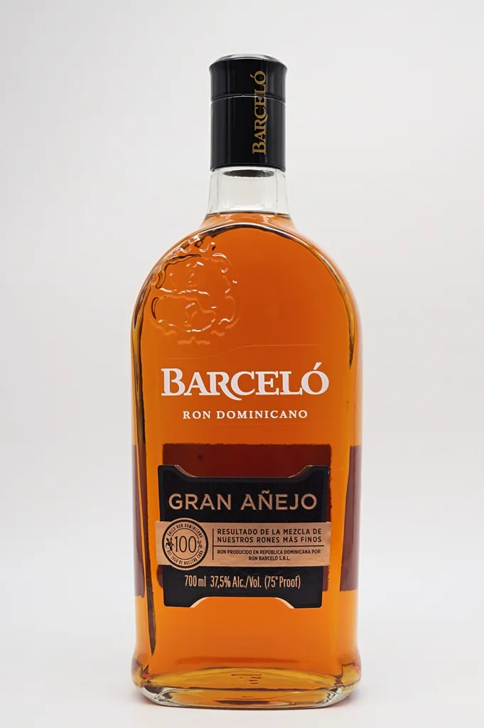 Ron Barcelo Rum Ron Barcelo Gran Anejo | 37,5 % Vol | 0,7 L 13 Ron Barcelo Rum Ron Barcelo Gran Anejo | 37,5 % Vol | 0,7 L – Bild 13