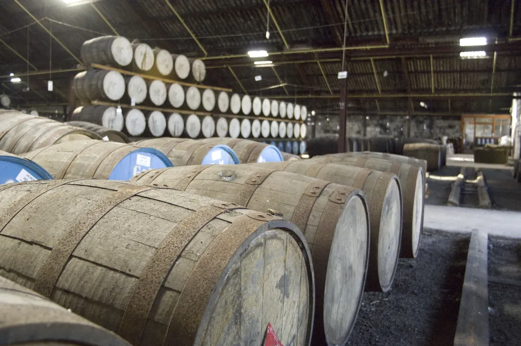 The Ardmore Legacy Highland Single Malt Whisky In Geschenkpackung | 40 % Vol | 0,7 L 3 The Ardmore Legacy Highland Single Malt Whisky In Geschenkpackung | 40 % Vol | 0,7 L – Bild 3