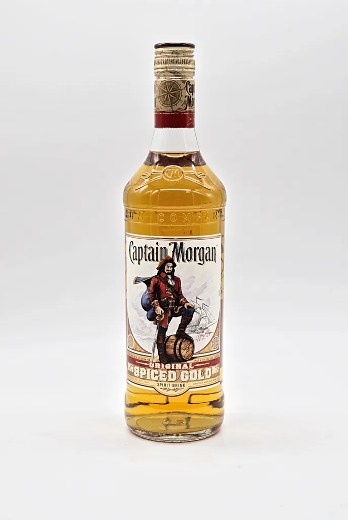 Captain Morgan Original Spiced Gold Spirit Drink Karibik | 35 % Vol | 0,7 L 6 Captain Morgan Original Spiced Gold Spirit Drink Karibik | 35 % Vol | 0,7 L – Bild 6